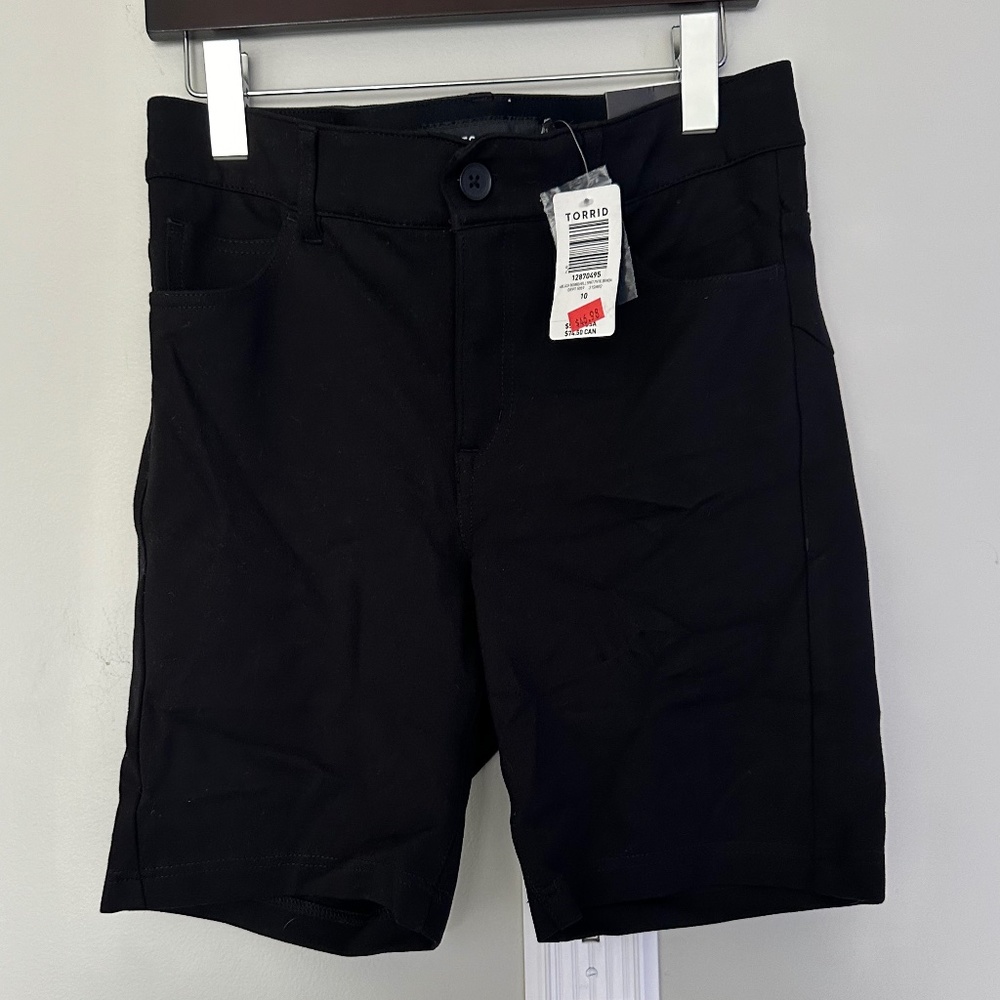 NWT Torrid Stretch Black Bermuda Shorts